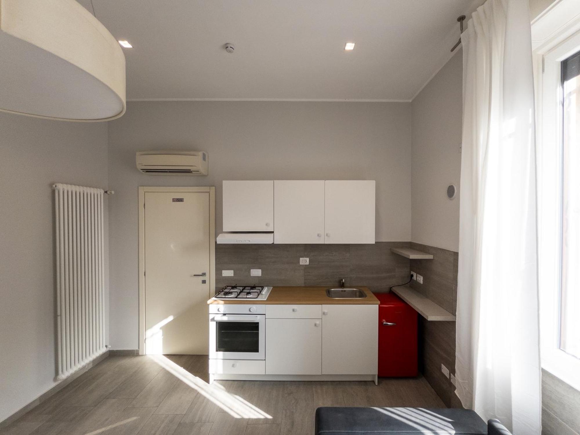 Maison d'hôtes Rrrapido Holy And - Via Sardegna Milan